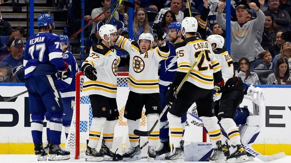 patrice-bergeron-gets-1000th-point-with-assist-in-bruins-win