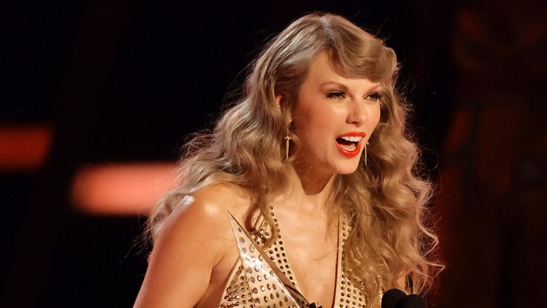 Taylor Swift Albums Account for 1 in 25 Vinyl LPs Sold in 2022